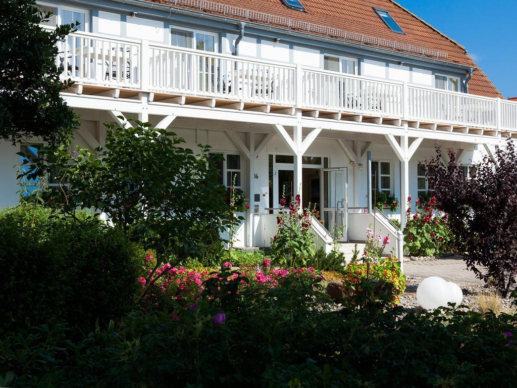Haus Am Meer Hotel Ahrenshoop Ngoại thất bức ảnh