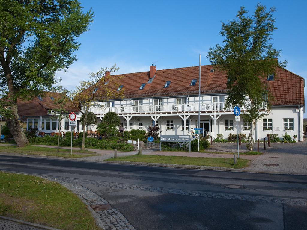 Haus Am Meer Hotel Ahrenshoop Ngoại thất bức ảnh